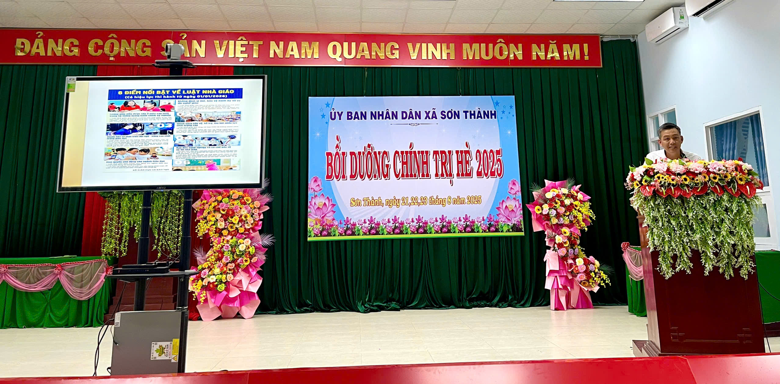 KHAI MẠC LỚP BỒI DƯỠNG CHÍNH TRỊ HÈ NĂM 2025